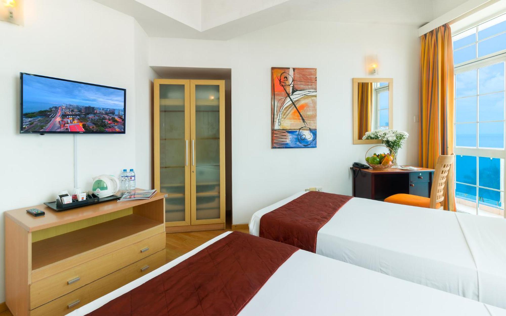 Global Towers Hotel & Apartments Коломбо Экстерьер фото
