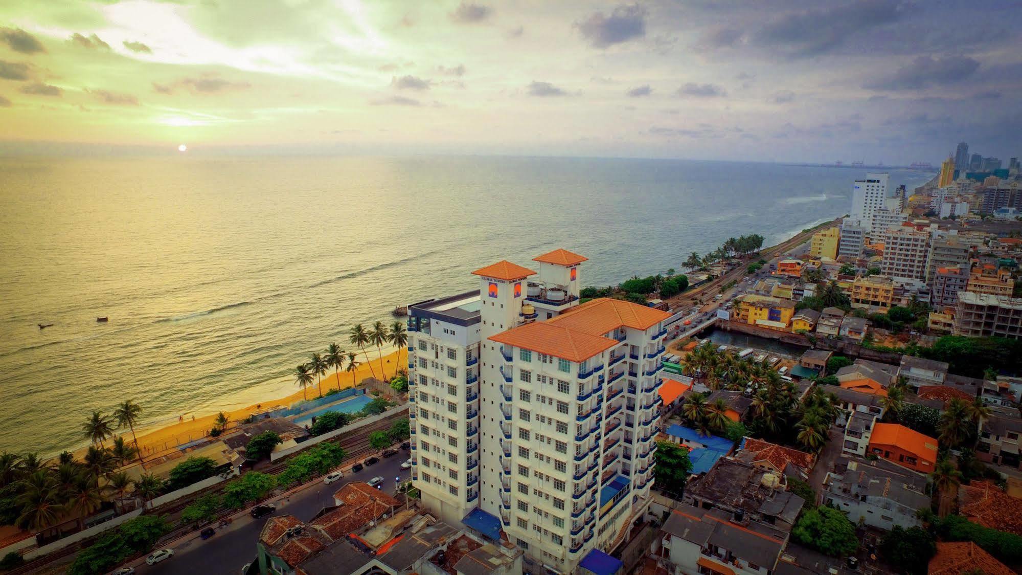 Global Towers Hotel & Apartments Коломбо Экстерьер фото